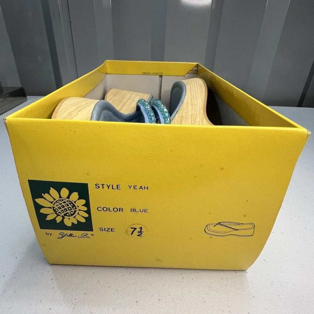 Yellow Box Yeah Blue Beaded Women Platform Chunky Size 7.5 NWB Y2K - Picture 2 of 10